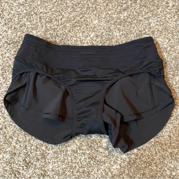 LULUEMON Black Running Shorts Size 4 - Picture 7 of 11